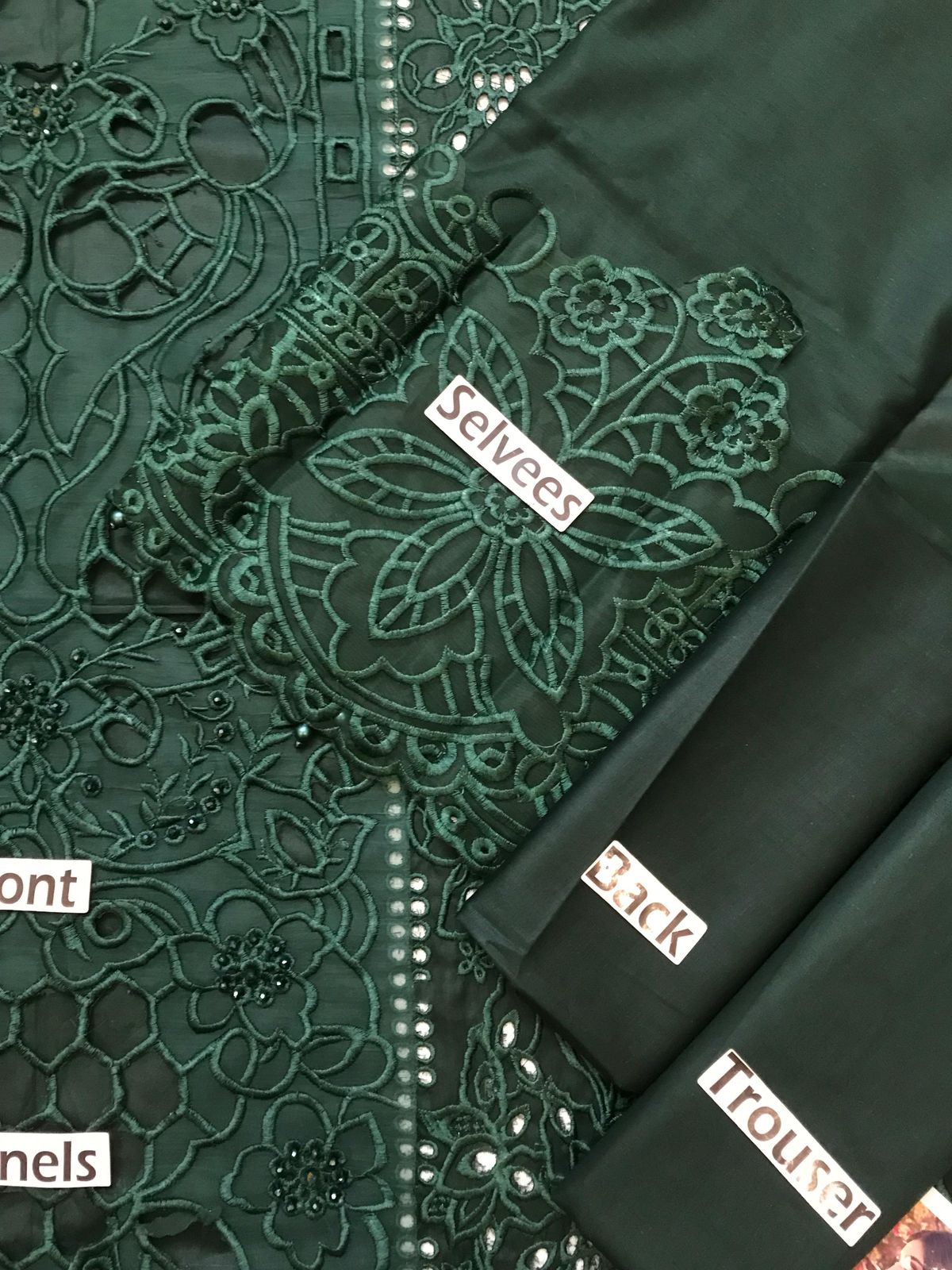 BIN ILYAS LUXURY LAWN 3PC ST-501